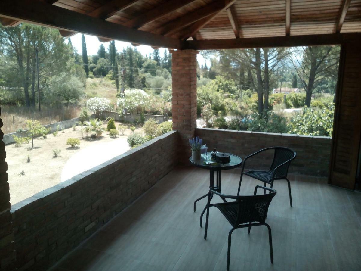 Villa Dimitris Afra ภายนอก รูปภาพ